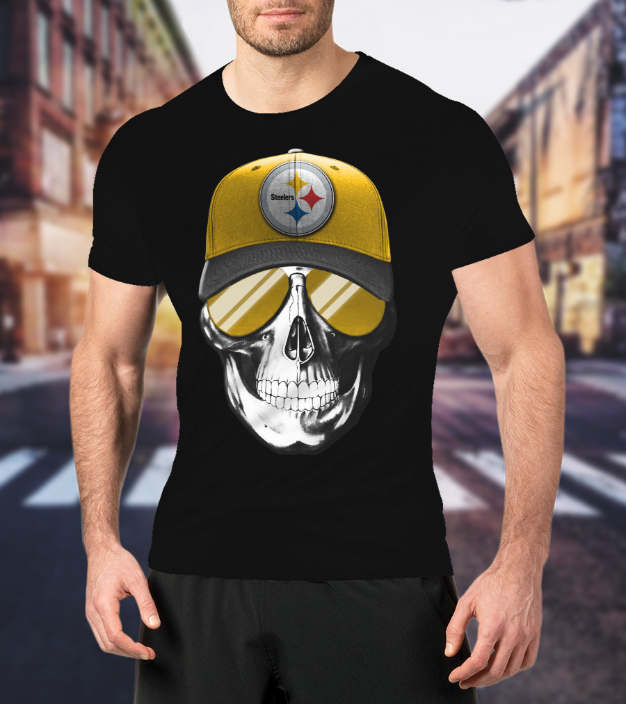 Skull V7 Pittsburgh Steelers Yellow Cap And Sunglasses T-Shirt