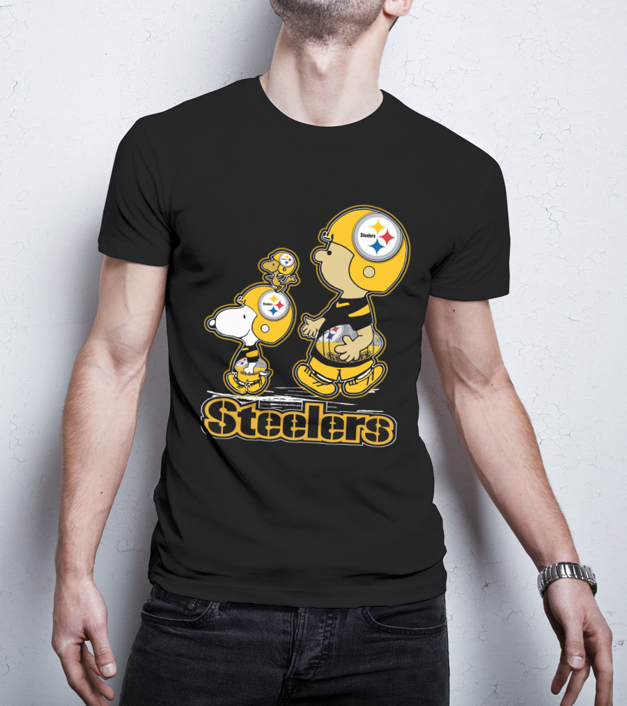 Snpfootball Pittsburgh Steelers Charlie Brown And Snoopy Peanuts Steelers Helmets T-Shirt