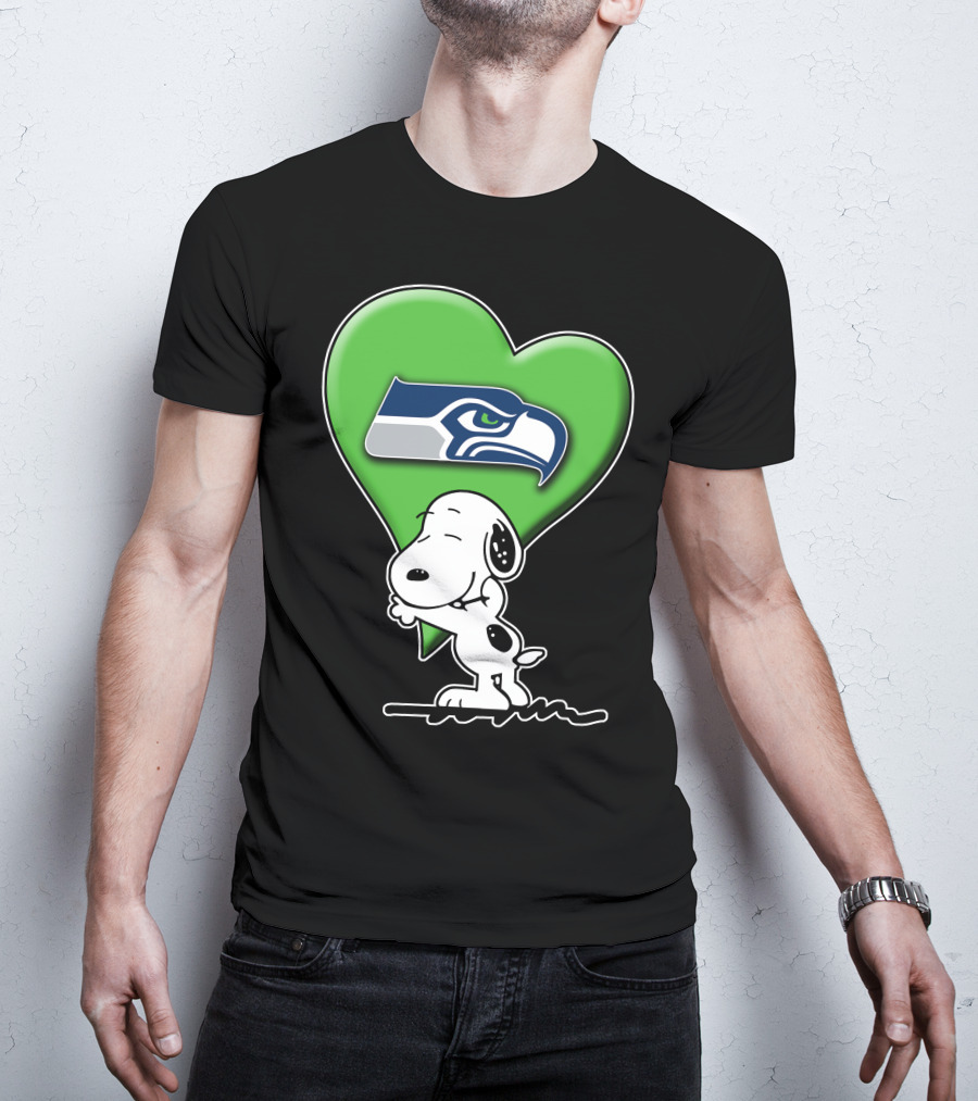 Snoopy Heart Seattle Seahawks Fan T-Shirt