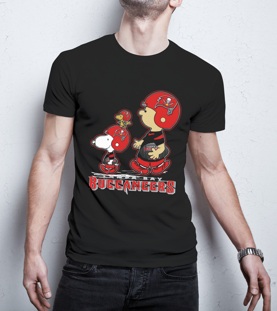 Tampa Bay Buccaneers Snpfootball Peanuts Characters T-Shirt