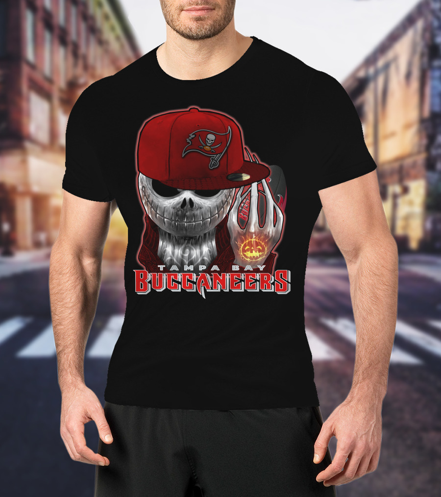 Tampa Bay Buccaneers Jackskull Halloween Pumpkin Hat T-Shirt