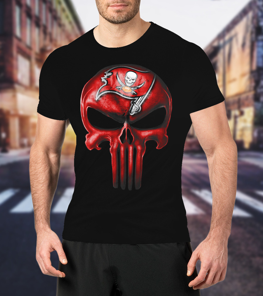 Skull V3 Tampa Bay Buccaneers Pirate Skull T-Shirt