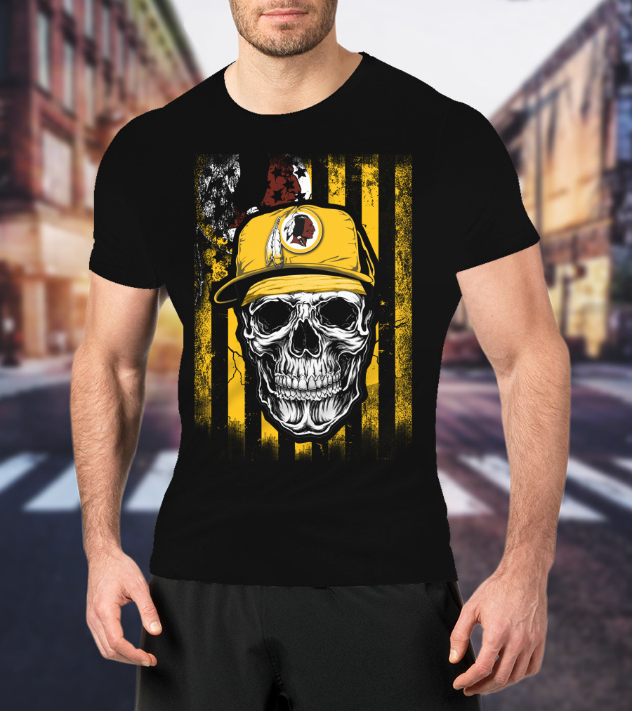 Skull V1 Washington Redskins Hat Stripes Iconic Sports Symbol T-Shirt