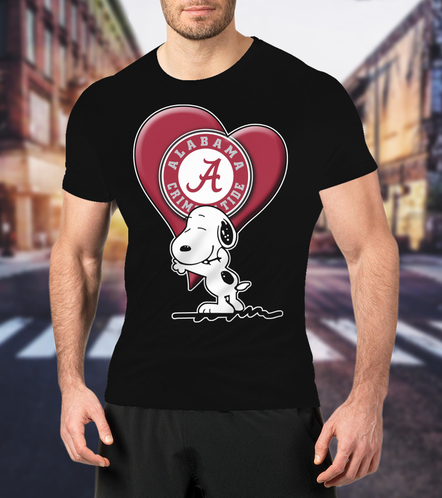 Snoopy Hugging Alabama Crimson Tide Heart T-Shirt