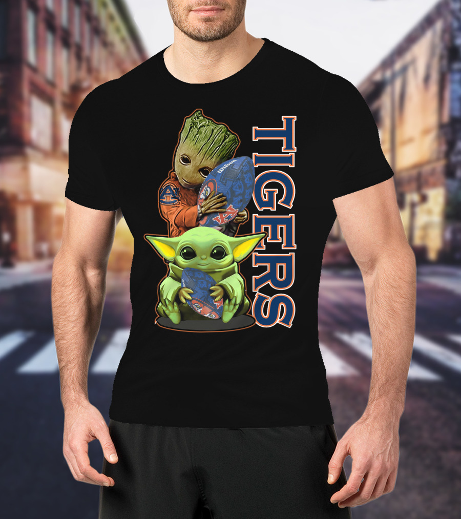 Grzd Auburn Tigers Baby Yoda And Groot Football T-Shirt