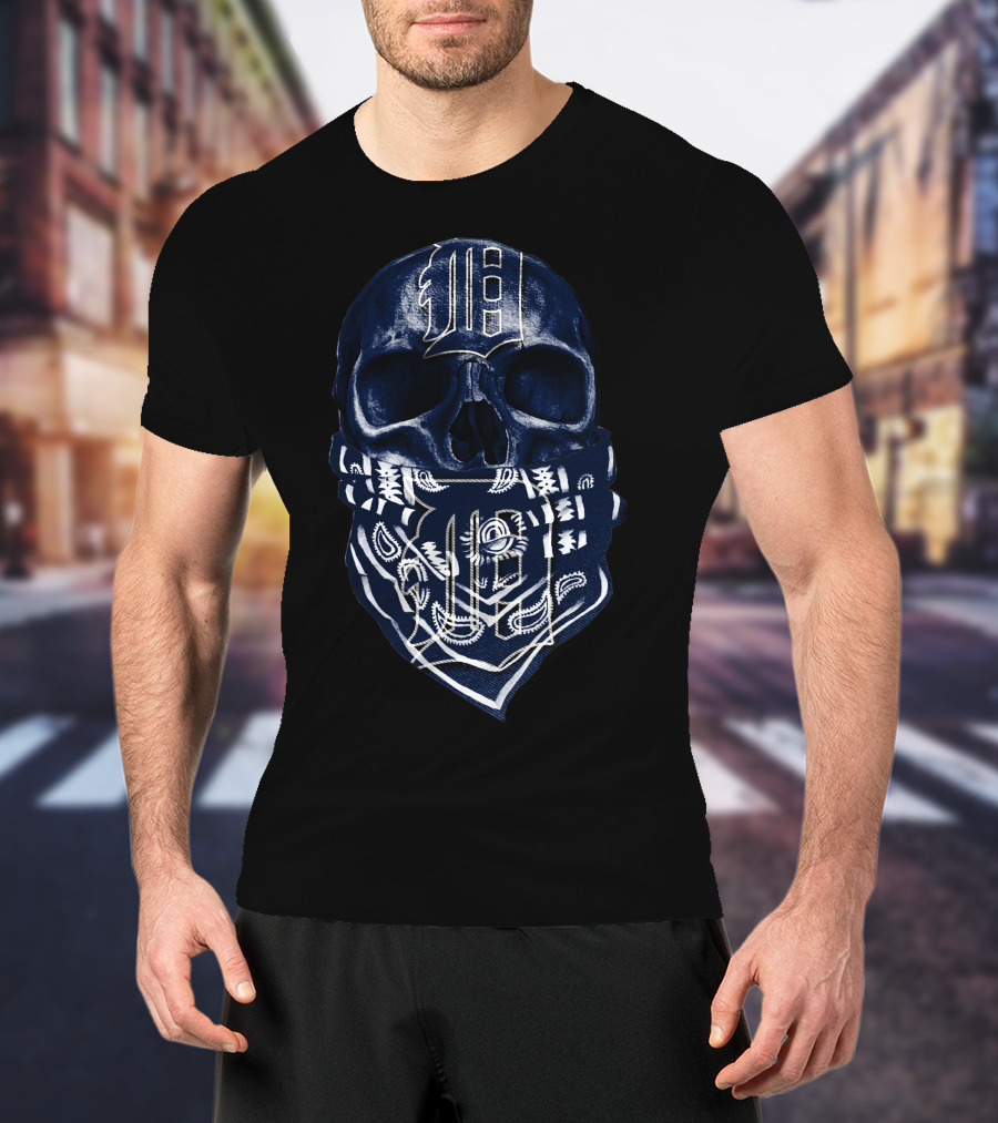 Skull With Detroit Tigers Logo And Bandana T-Shirt