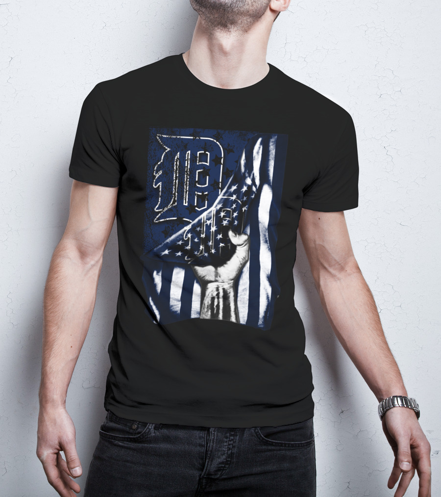 Detroit Tigers American Flag T-Shirt