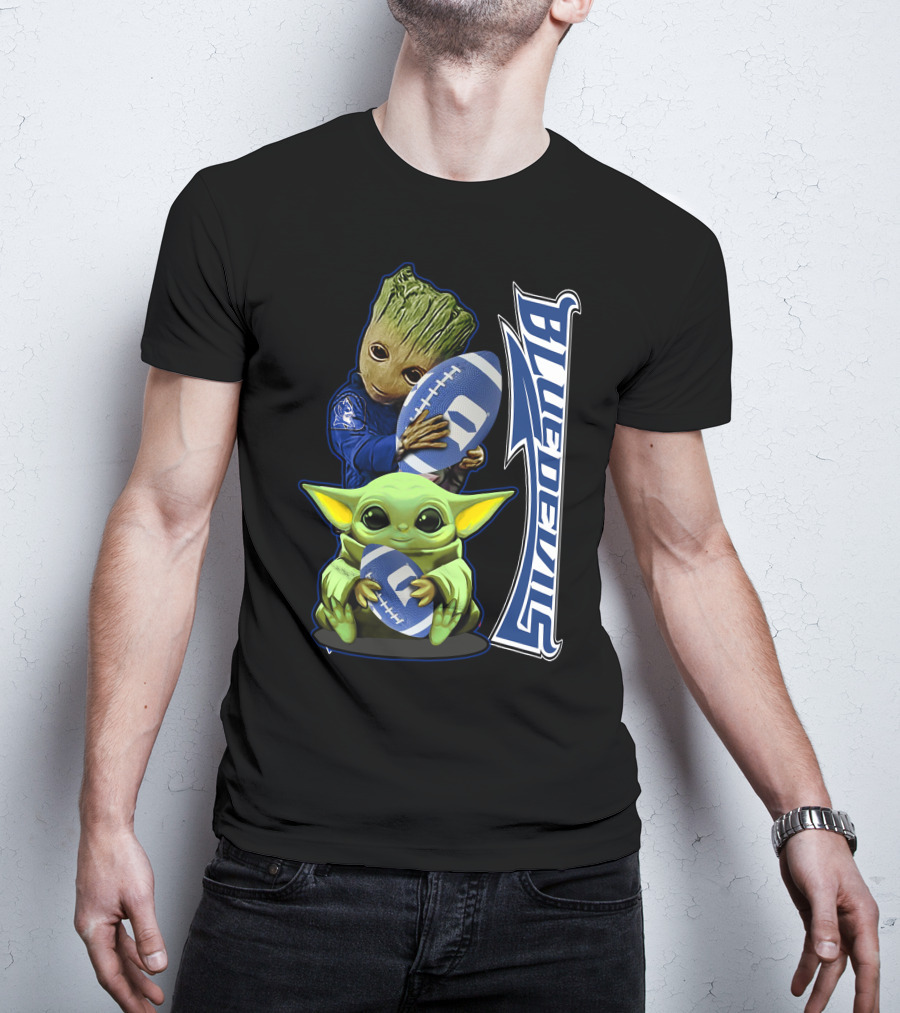 Grzd Duke Blue Devils Groot And Baby Yoda Holding Football T-Shirt