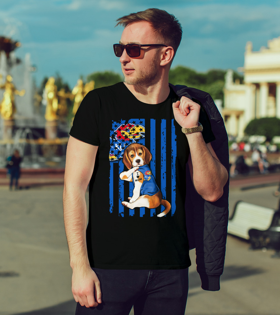 I Love Mom Beagle Wearing Kansas Jayhawks Logo Blue Flag Background T-Shirt