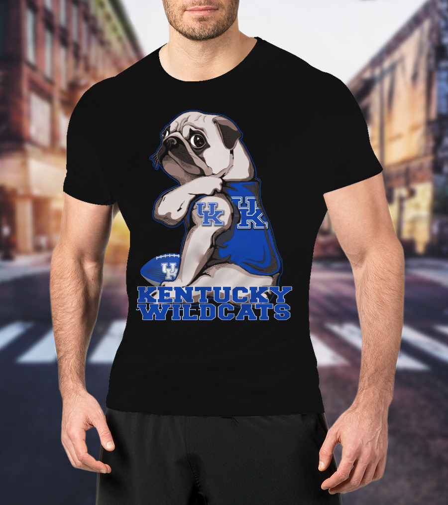 Kentucky Wildcats Pug With Football And UK T-Shirt