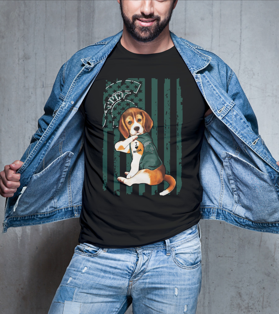 Beagle I Love Mom Michigan State Spartans Fan Support With Mascot And Helmet T-Shirt