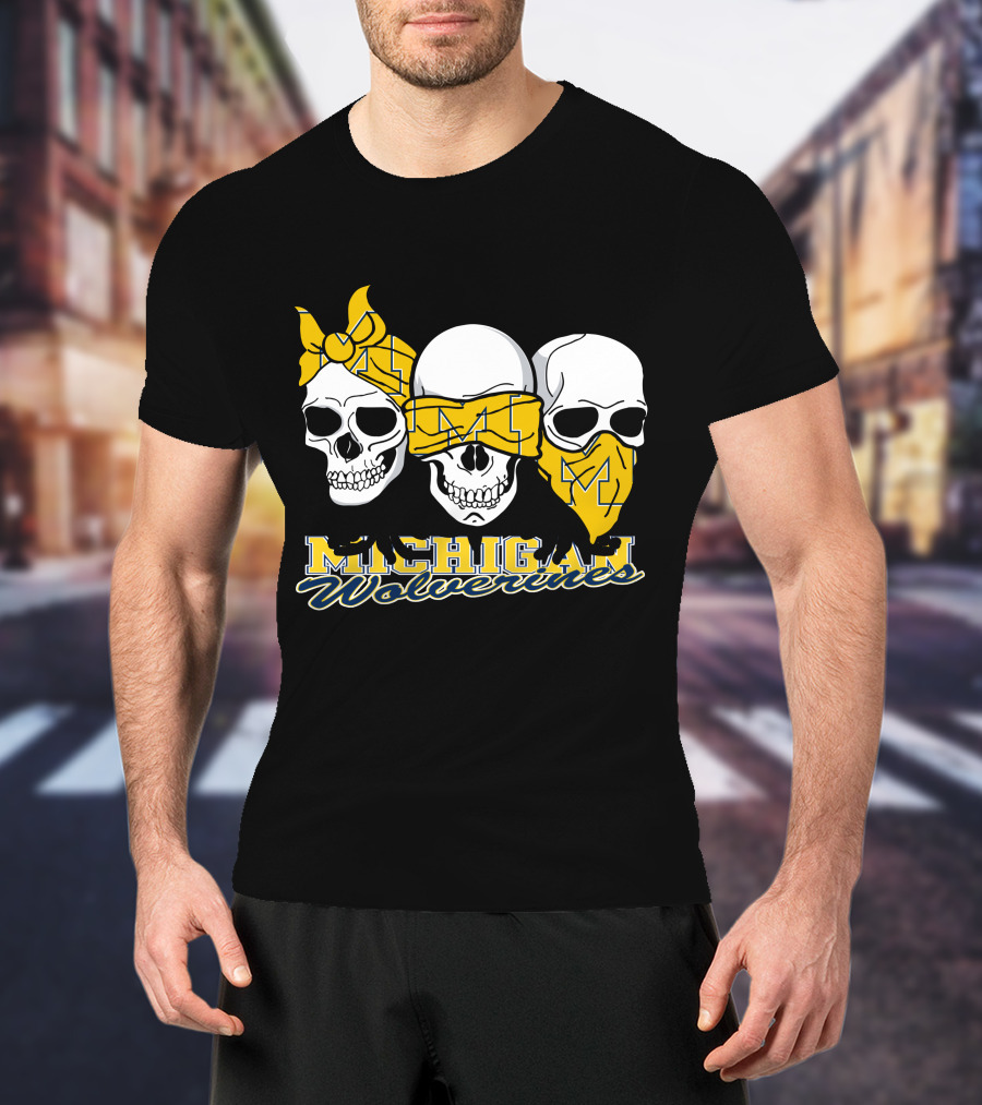 Michigan Wolverines 3 Skulls Bandana T-Shirt