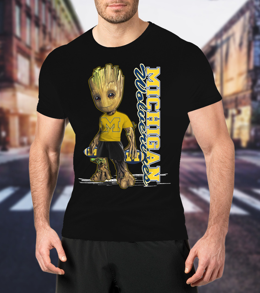 Groot Michigan Wolverines M Logo Skating Fan T-Shirt
