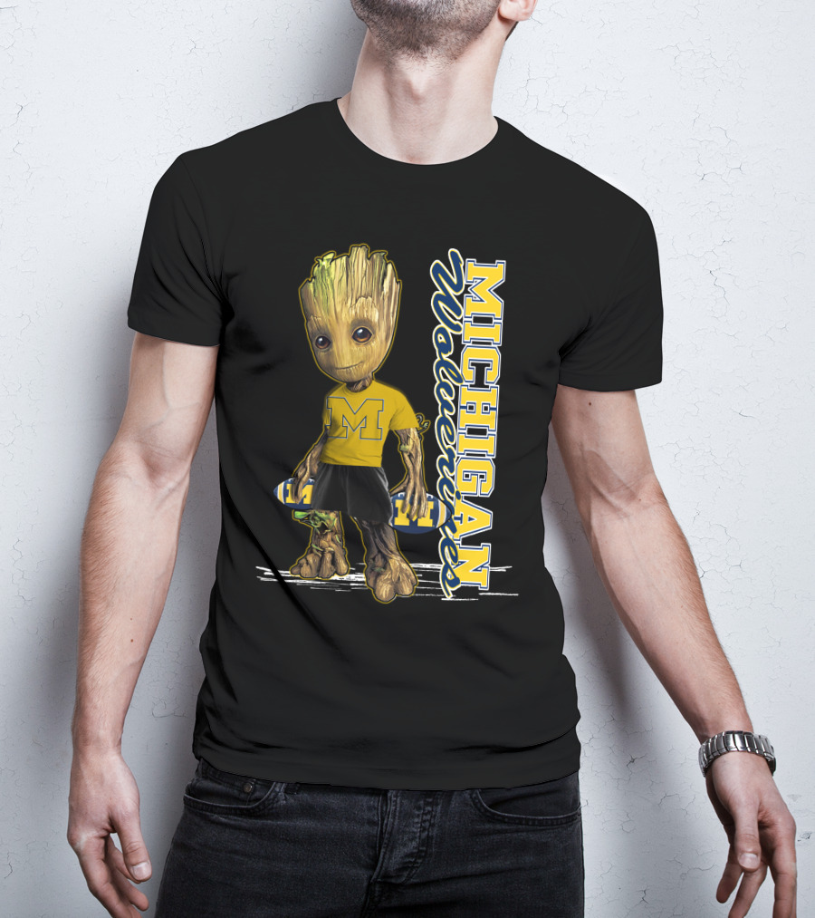Groot Michigan Wolverines M Logo Skating Fan T-Shirt