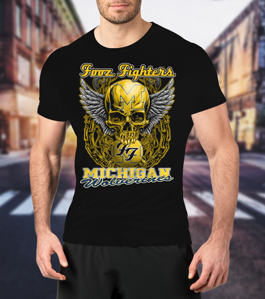 Foor Fighters Michigan Wolverines Skull Wings Chain T-Shirt