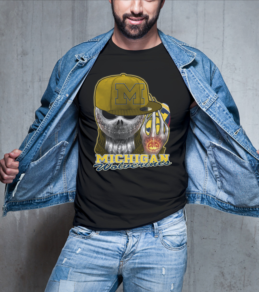 Jackskull Michigan Wolverines Halloween Skull With Wolverine Colors And Cap T-Shirt