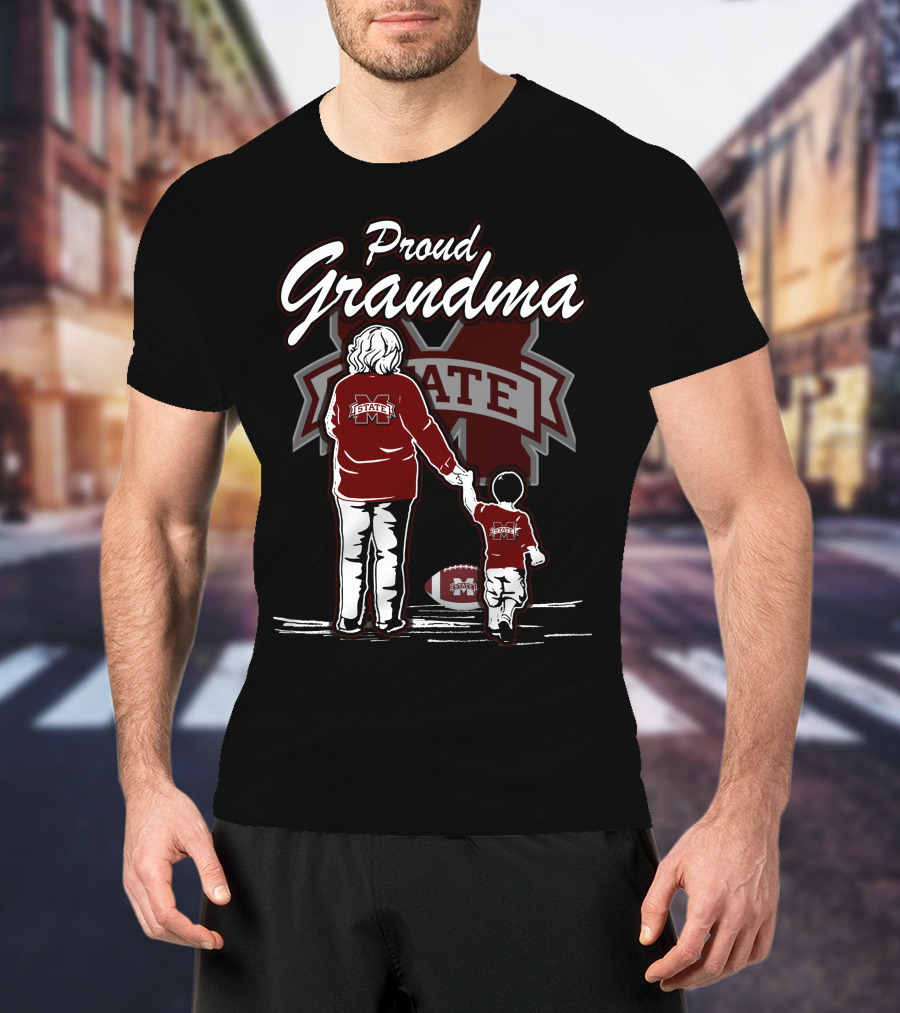 Proud Grandma Mississippi State Bulldogs Vintage Style Family Football Fan T-Shirt