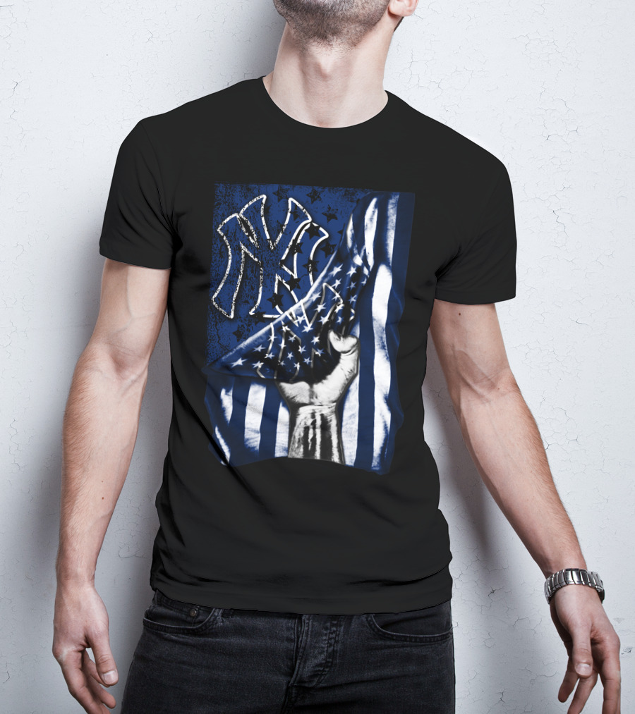 New York Yankees NY American Flag Star Motif T-Shirt