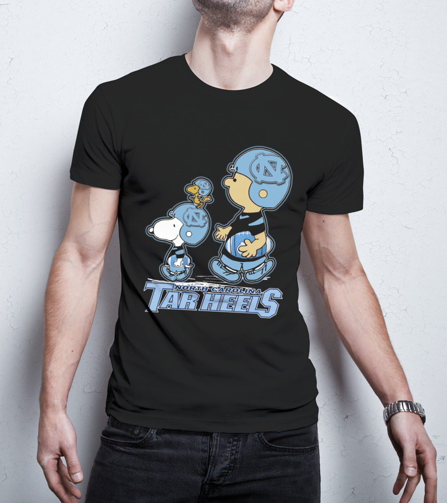 North Carolina Tar Heels Snoopy And Woodstock Football Team Fans T-Shirt