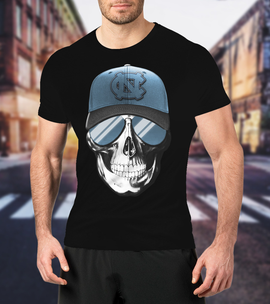 North Carolina Tar Heels Skull Wearing Logo Cap T-Shirt