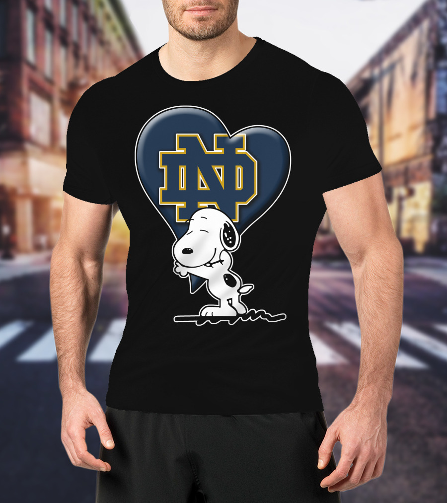 Snoopy Heart Hug Notre Dame Fighting Irish Nd T-Shirt