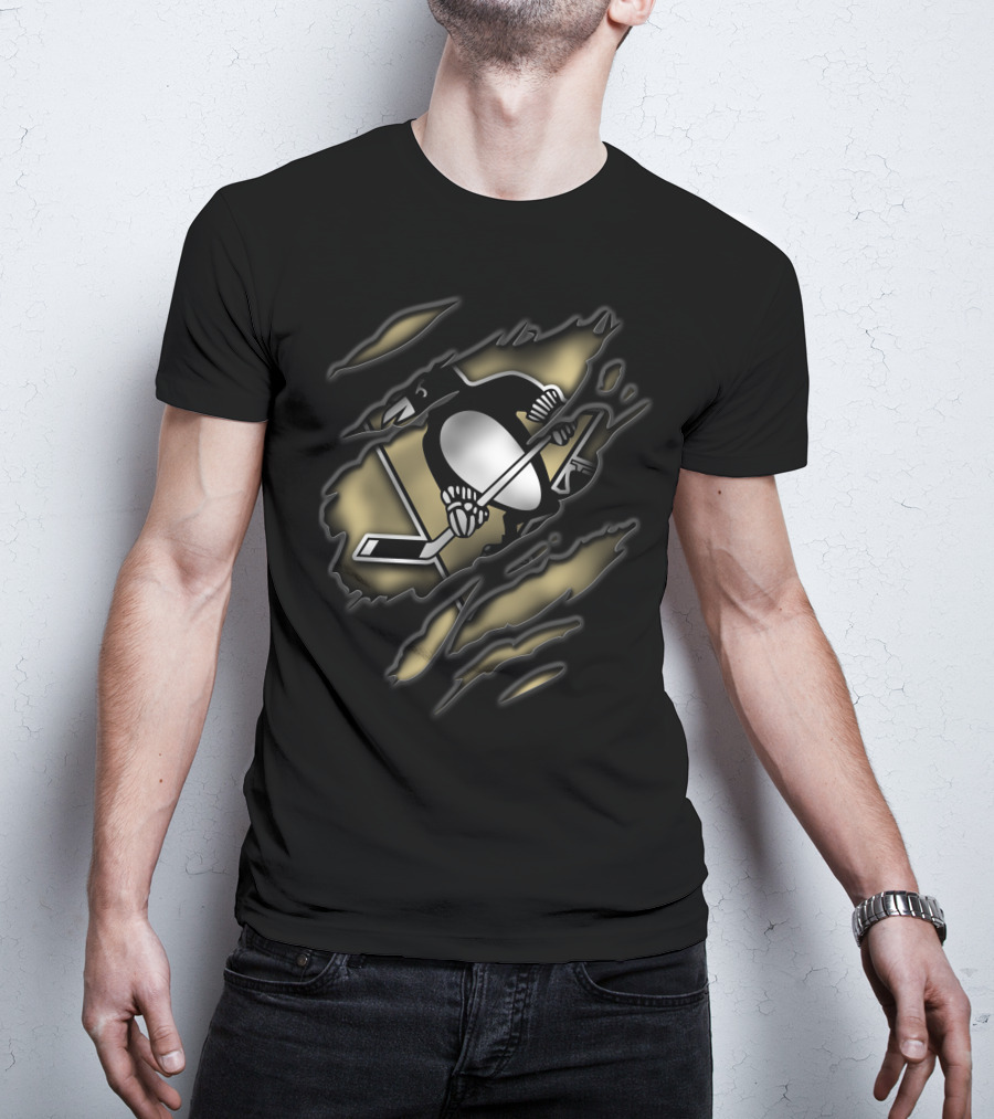 Pittsburgh Penguins Torn Hockey T-Shirt