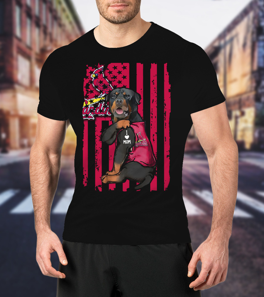 Rottweiler I Love Mom St. Louis Cardinals T-Shirt