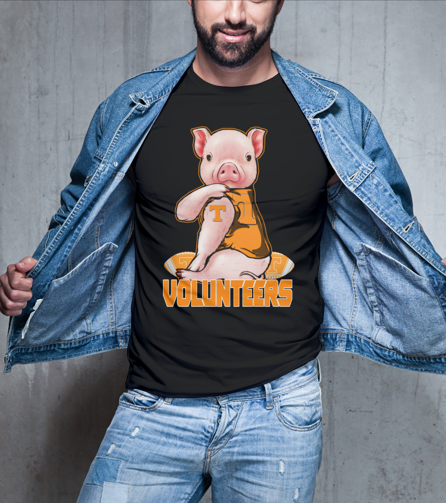 Tennessee Volunteers Pig With Football And T T-Shirt