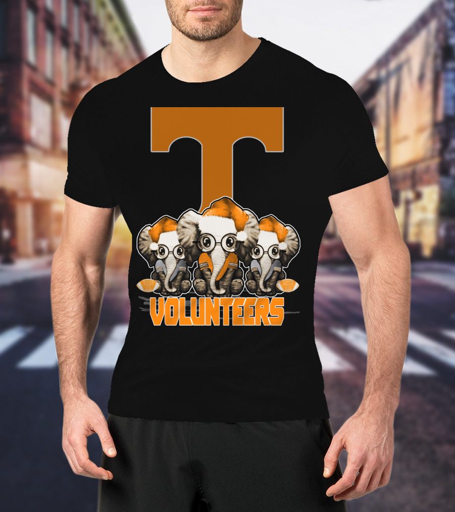 Three Elephants With Santa Hats Tennessee Volunteers T-Shirt