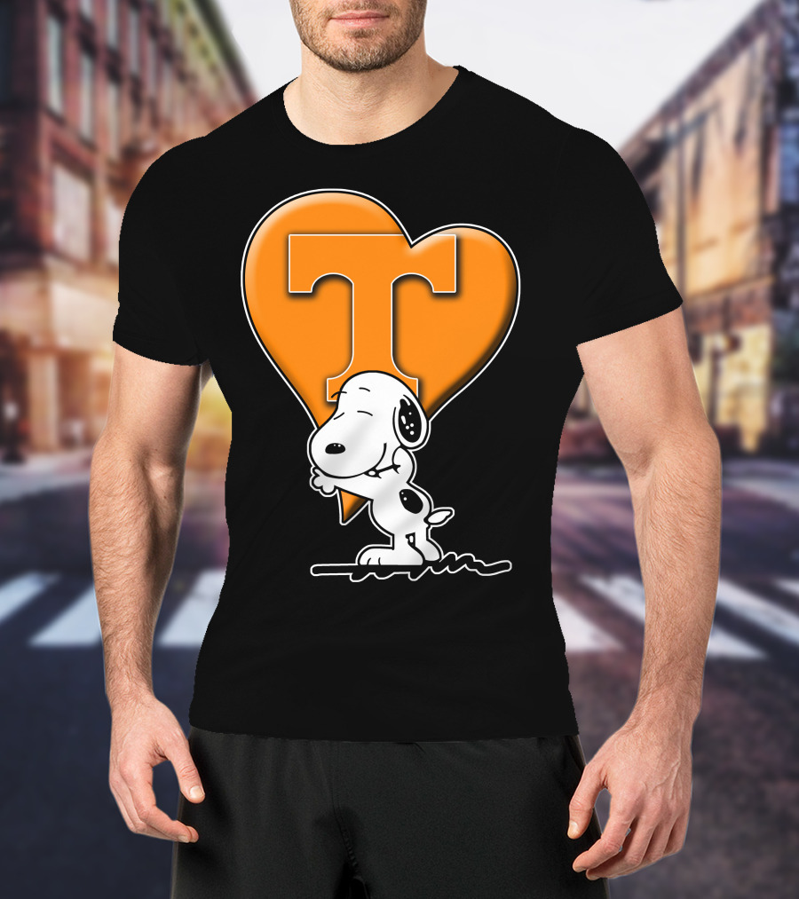 Snp V1 Tennessee Volunteers Snoopy Heart T-Shirt