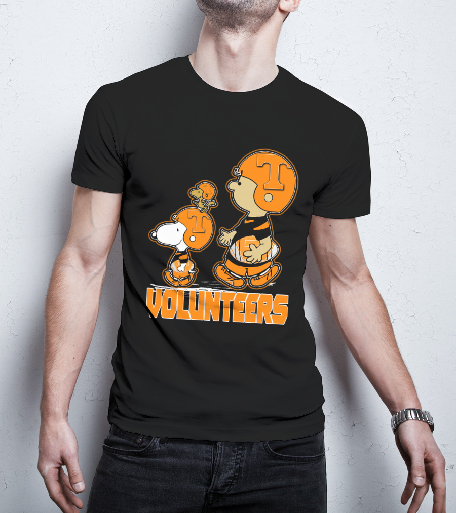 Snpfootball Tennessee Volunteers Peanuts Characters With Helmets T-Shirt