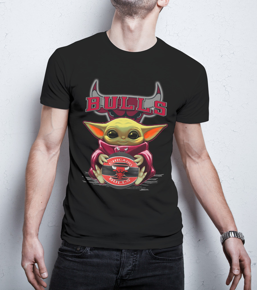 Yoda Chicago Bulls Baby Holding Basketball With Bulls T-Shirt