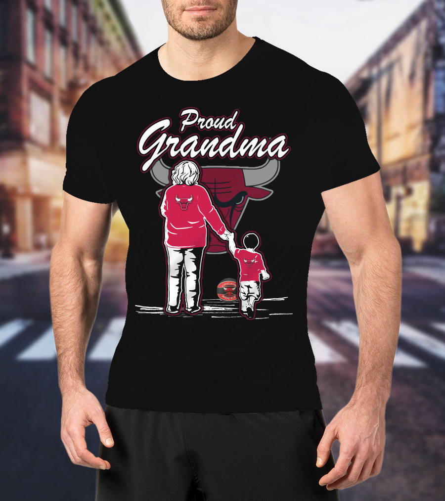 Proud Grandma Chicago Bulls Mom And Child Bulls T-Shirt