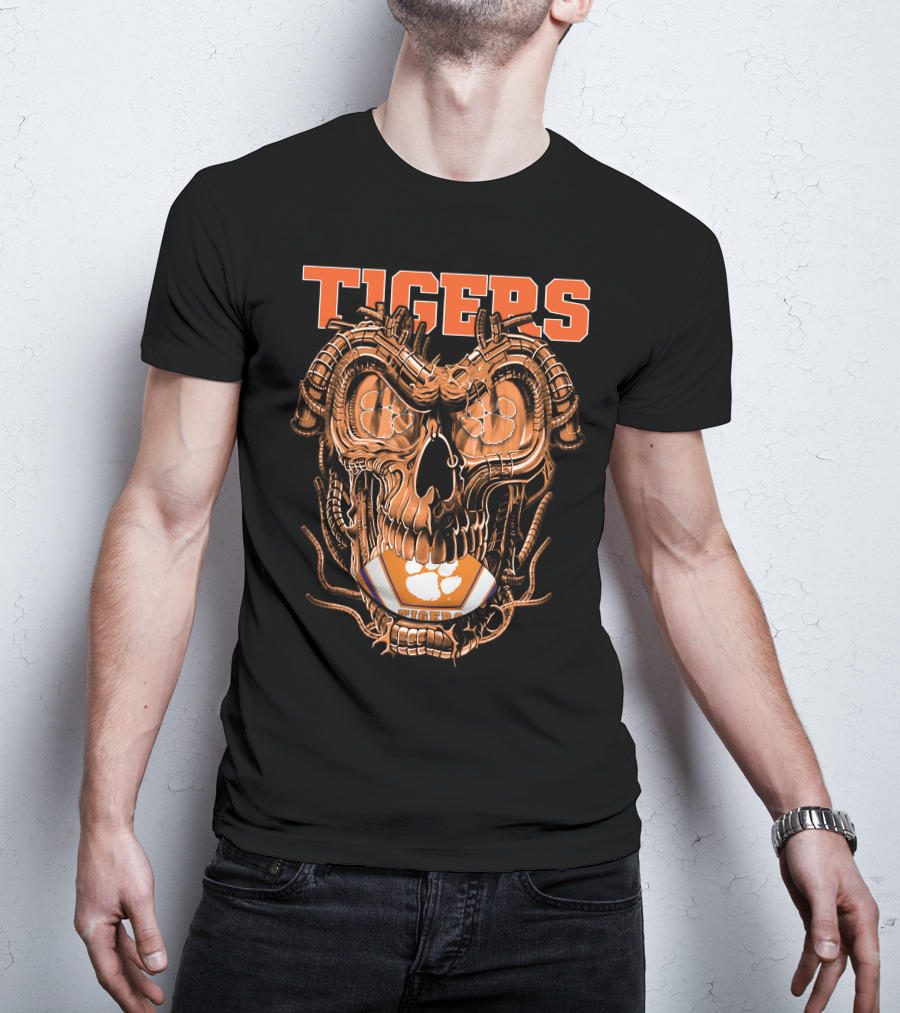 Clemson Tigers Mechanical Dragonskull With Football Elements T-Shirt