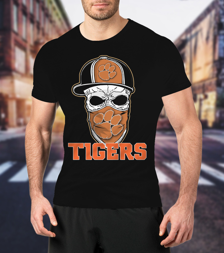 Clemson Tigers Skull Hat Paw Bandana T-Shirt