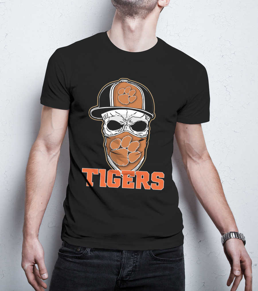 Clemson Tigers Skull Hat Paw Bandana T-Shirt