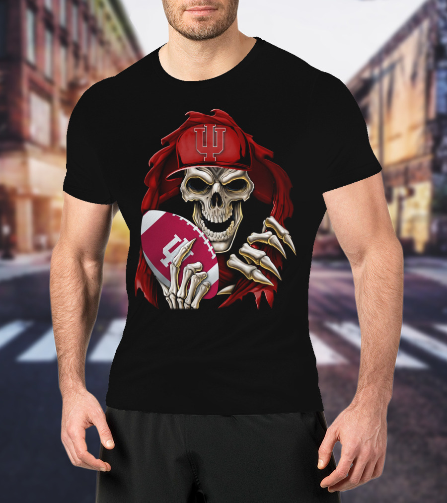 Indiana Hoosiers Skull Holding Football T-Shirt