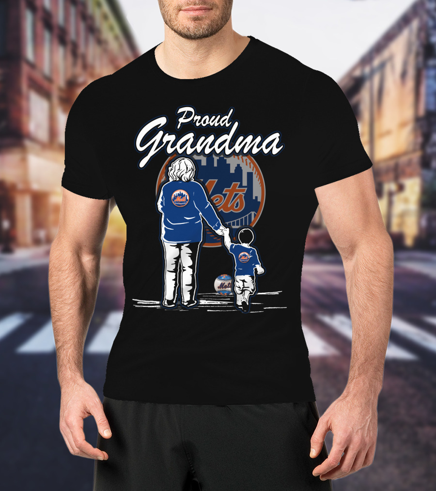 Proud Grandma New York Mets Family Skyline Baseball T-Shirt