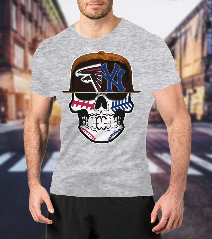 Atlanta Falcons New York Yankees Skull Baseball Football Fusion T-Shirt