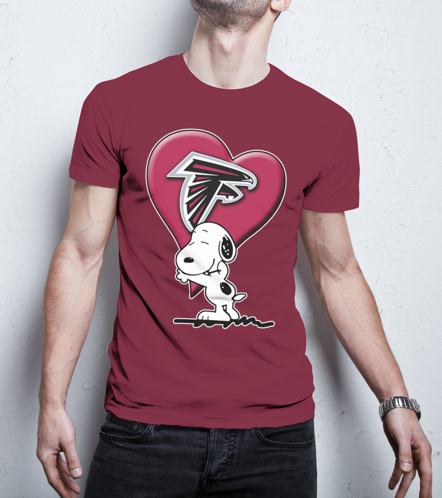 Snoopy Hugging Atlanta Falcons Heart T-Shirt