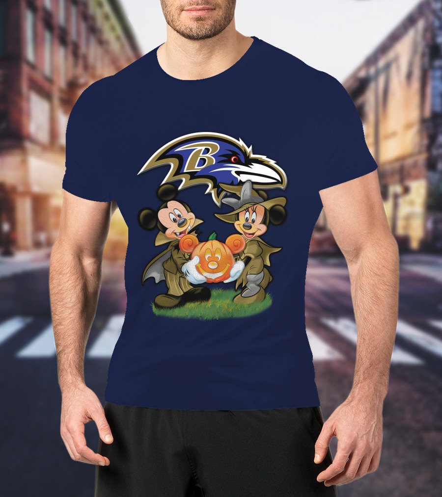 Baltimore Ravens Mickey And Minnie Halloween Pumpkin Ravens T-Shirt