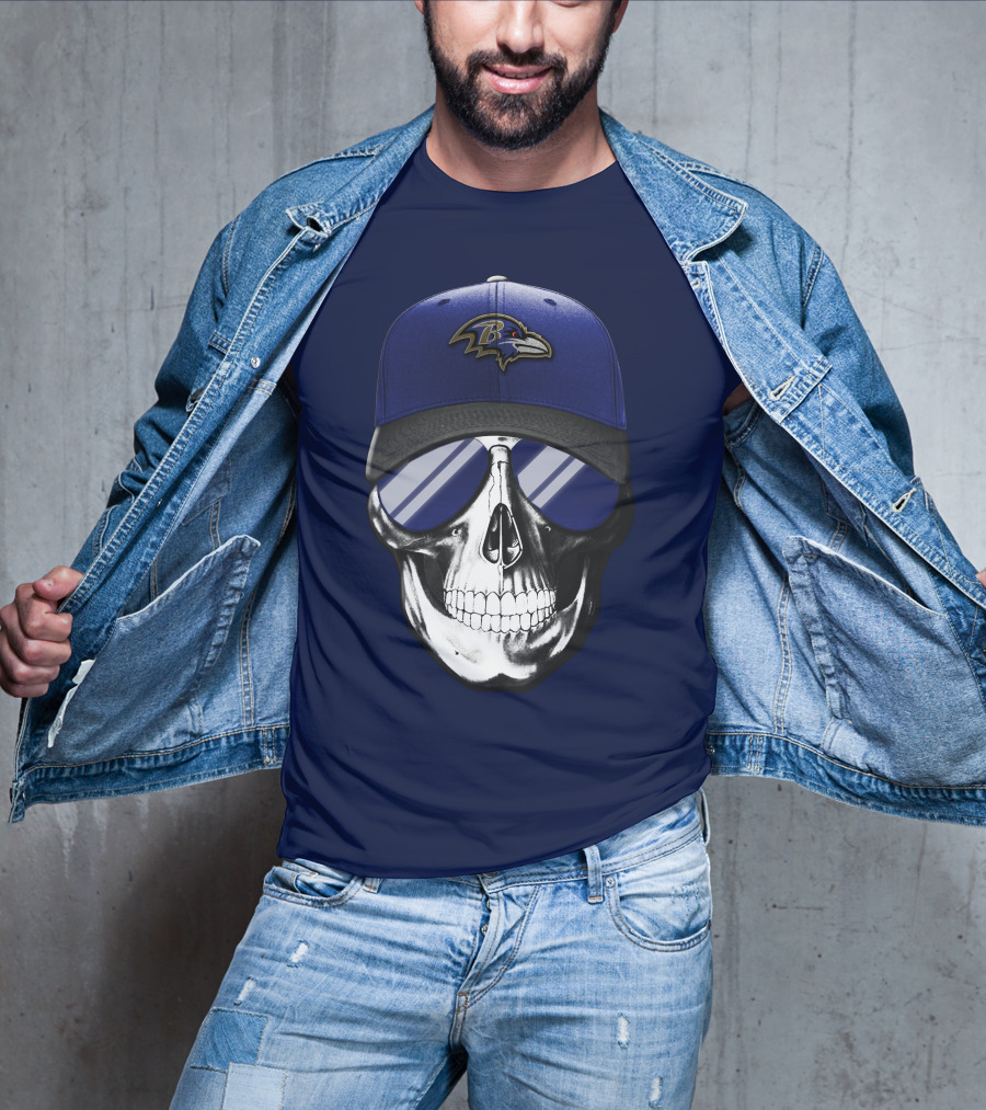 Skull With Baltimore Ravens Cap And Sunglasses T-Shirt
