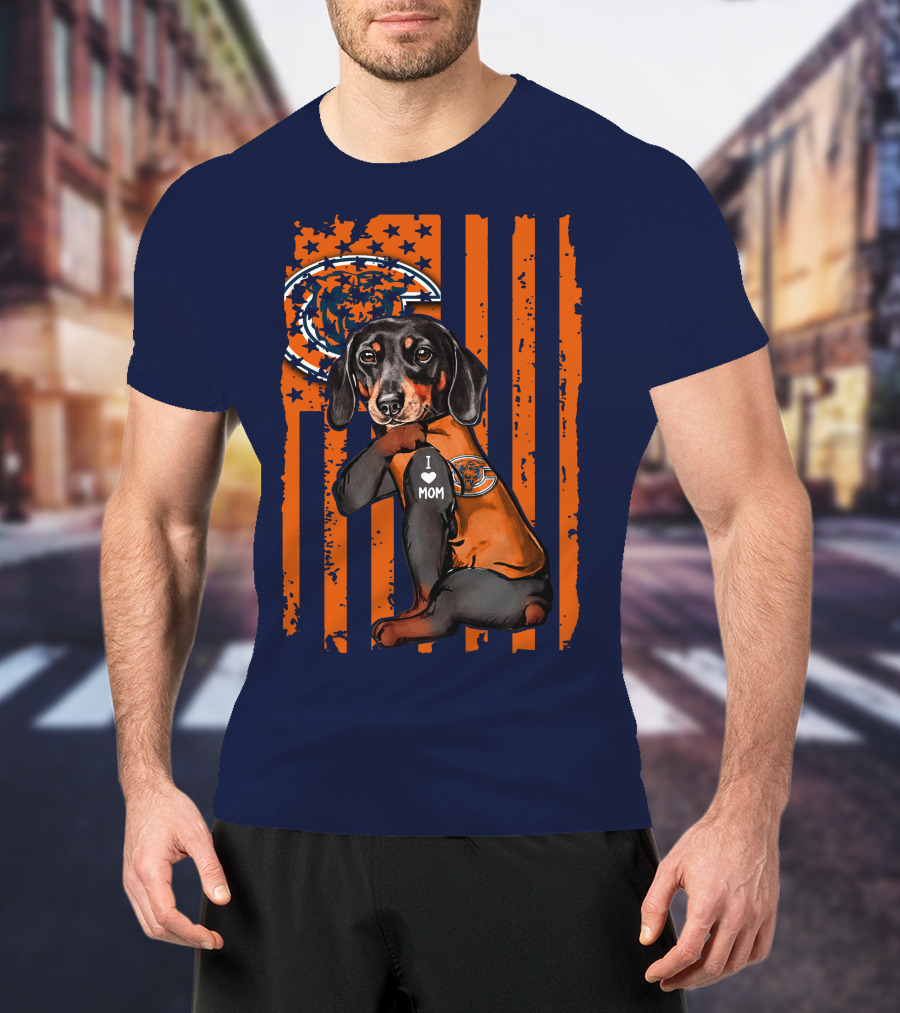 Dachshund I Love Mom Chicago Bears Fan Orange Flag T-Shirt