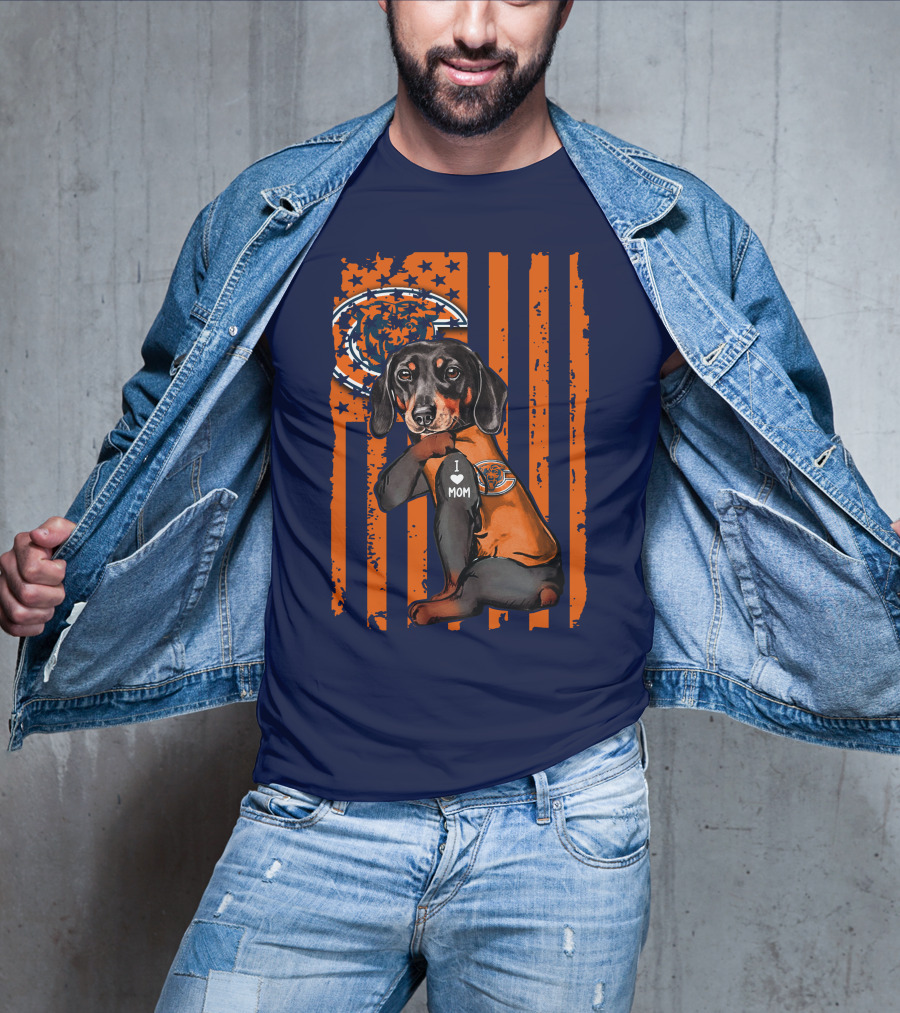 Dachshund I Love Mom Chicago Bears Fan Orange Flag T-Shirt