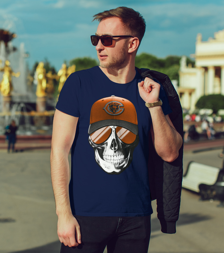Skull V7 Chicago Bears Cap And Sunglasses T-Shirt