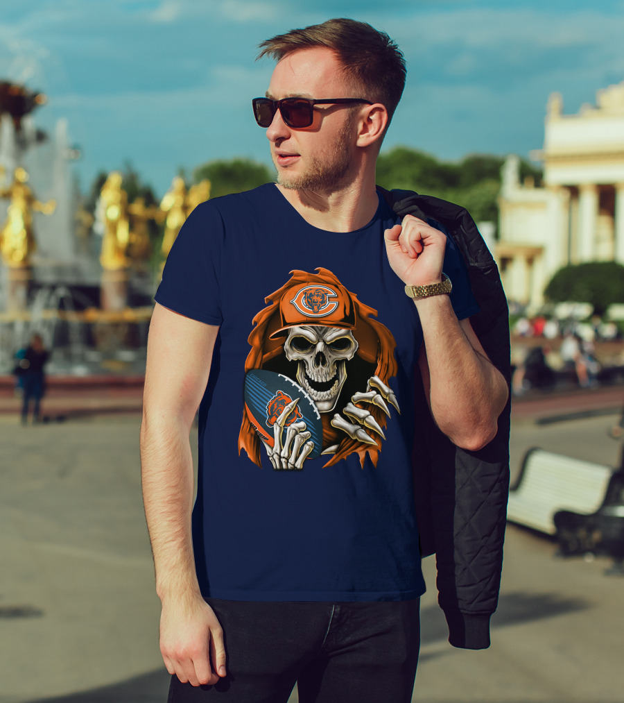 Chicago Bears Skullbong Skeleton Football Fan T-Shirt