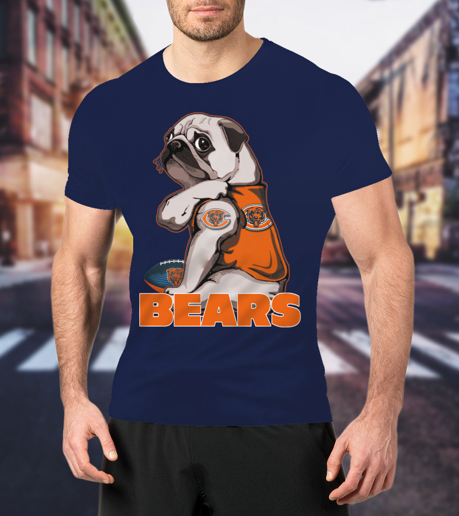 Pug Chicago Bears Football Fan With Team T-Shirt