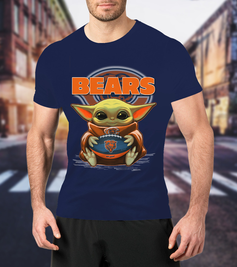 Yoda BEARS Baby Holding Chicago Football T-Shirt