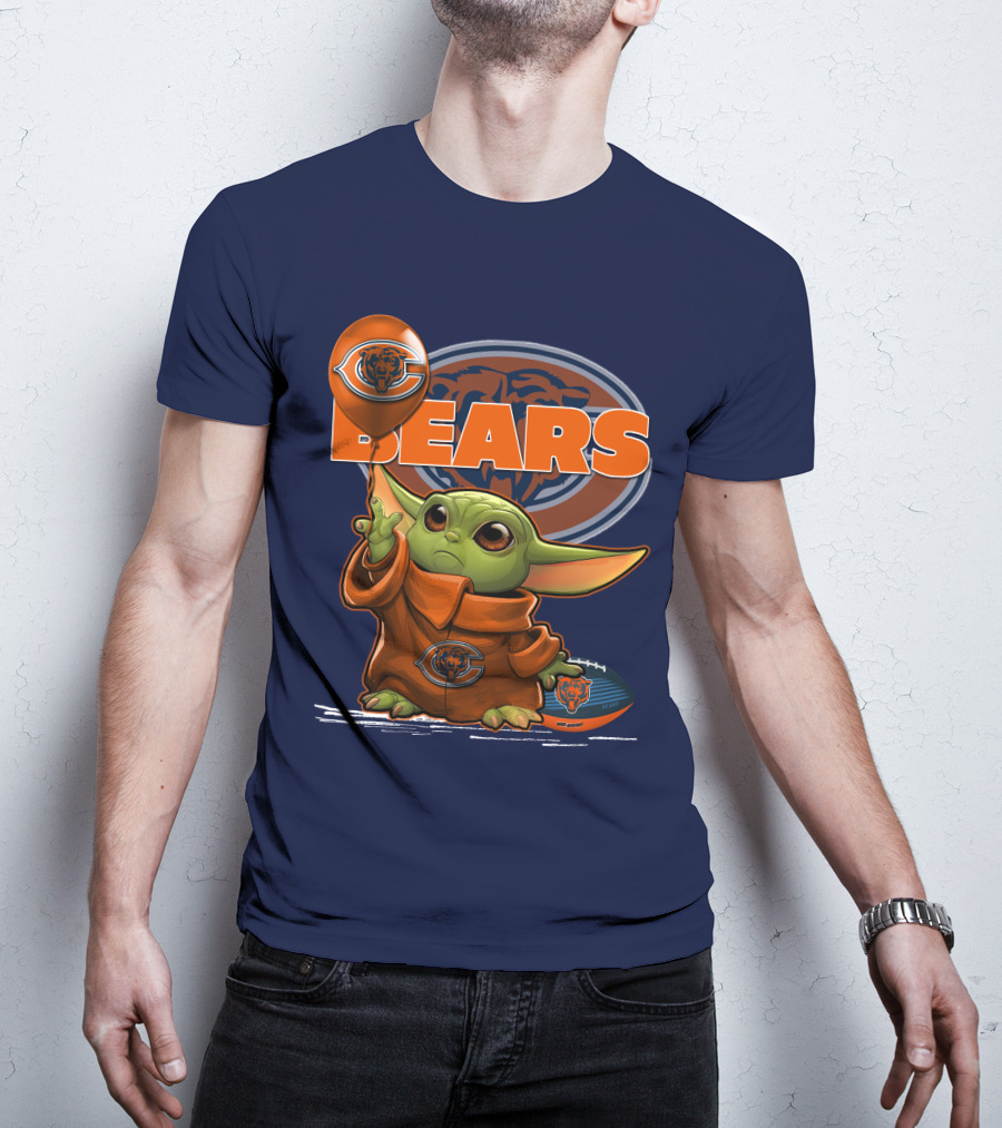 Yoda Chicago Bears Balloon And Football T-Shirt