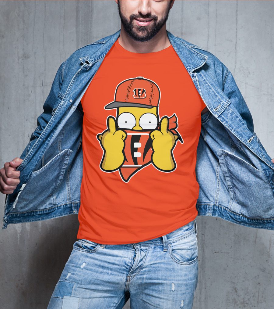 Cincinnati Bengals Fan Cartoon Character With Logo Cap And Scarf T-Shirt